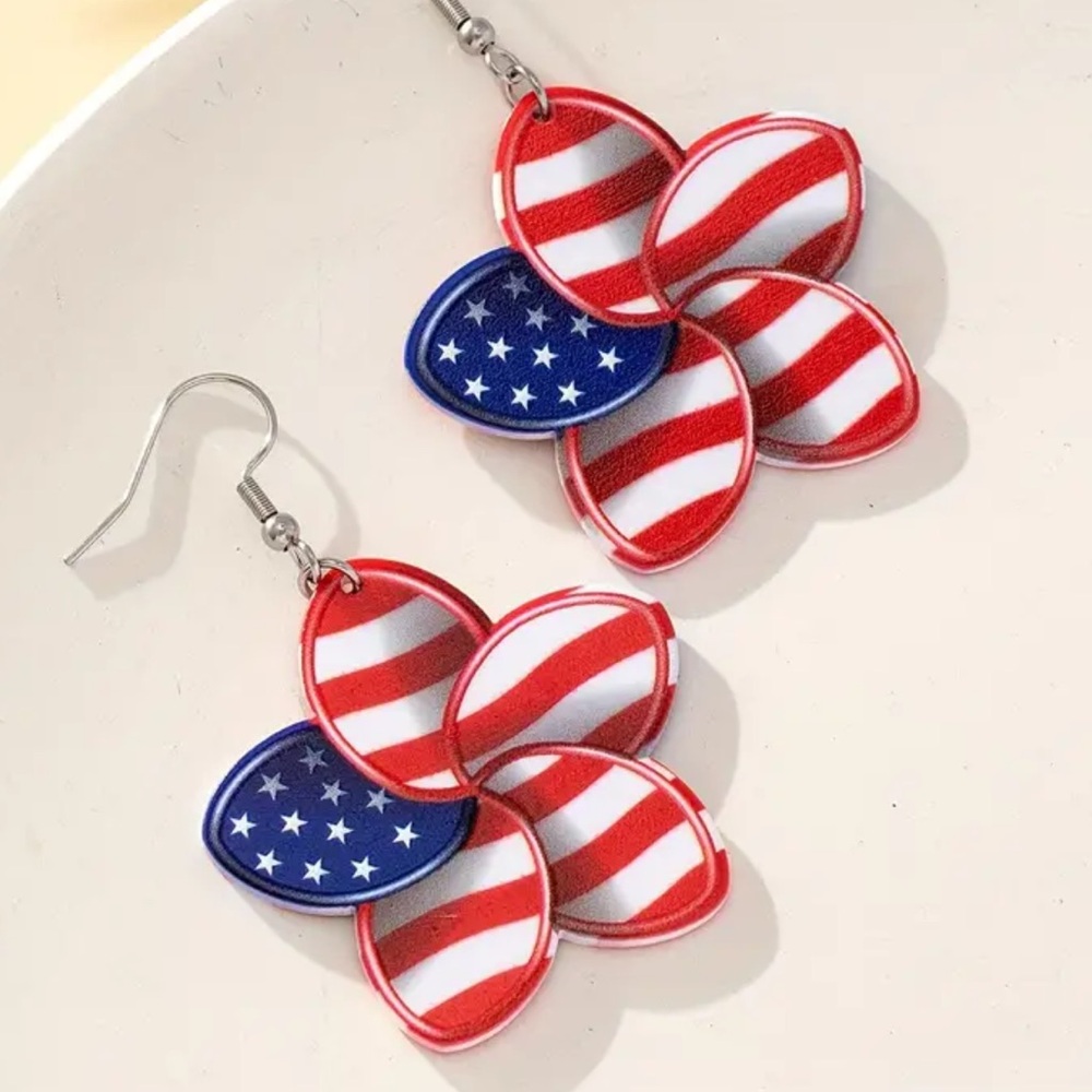 NIP American Flag Pattern Floral Acrylic EARRINGS